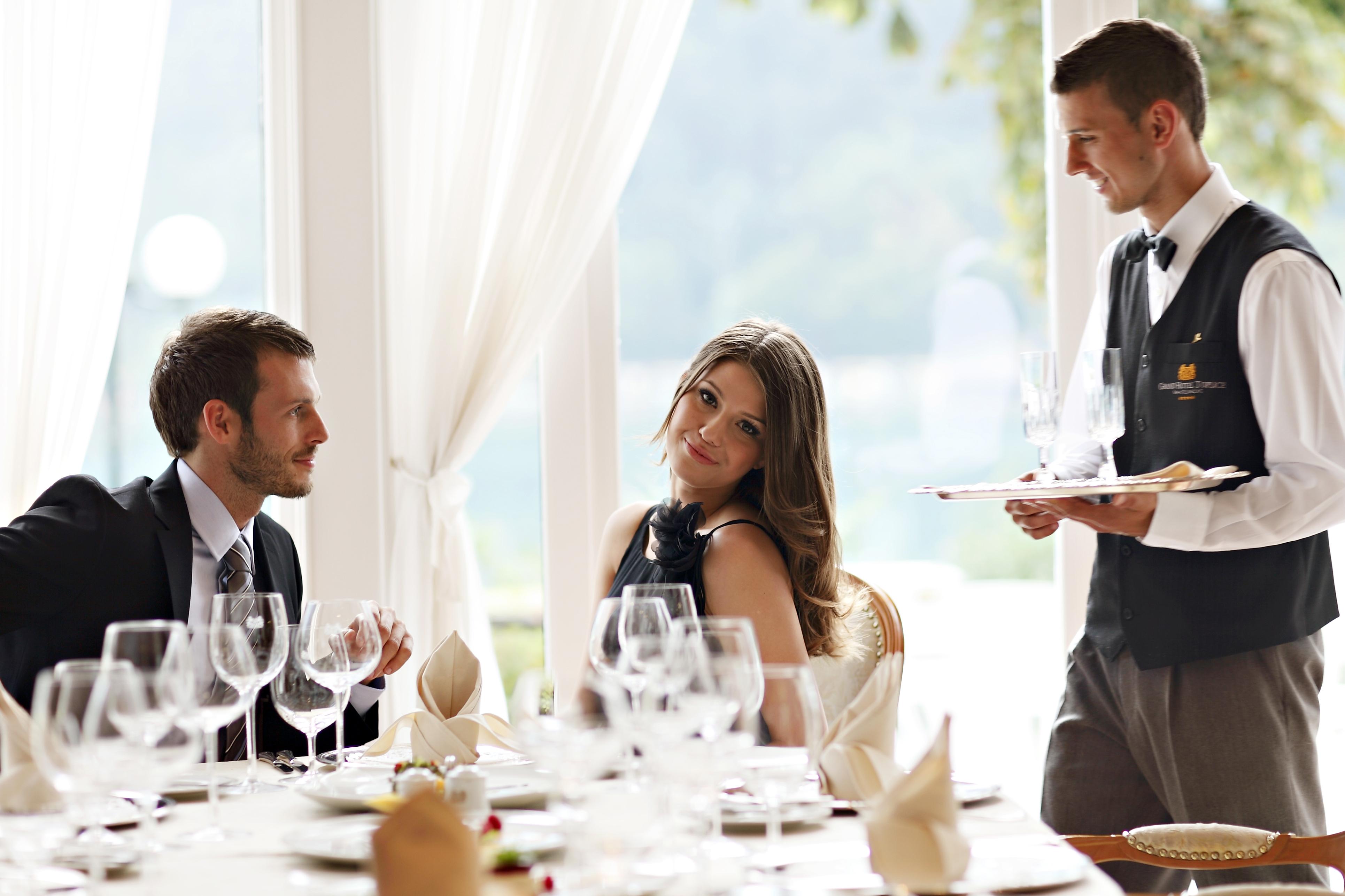 Grand Hotel Toplice - Small Luxury Hotels Of The World Блед Екстер'єр фото A waiter serving a couple
