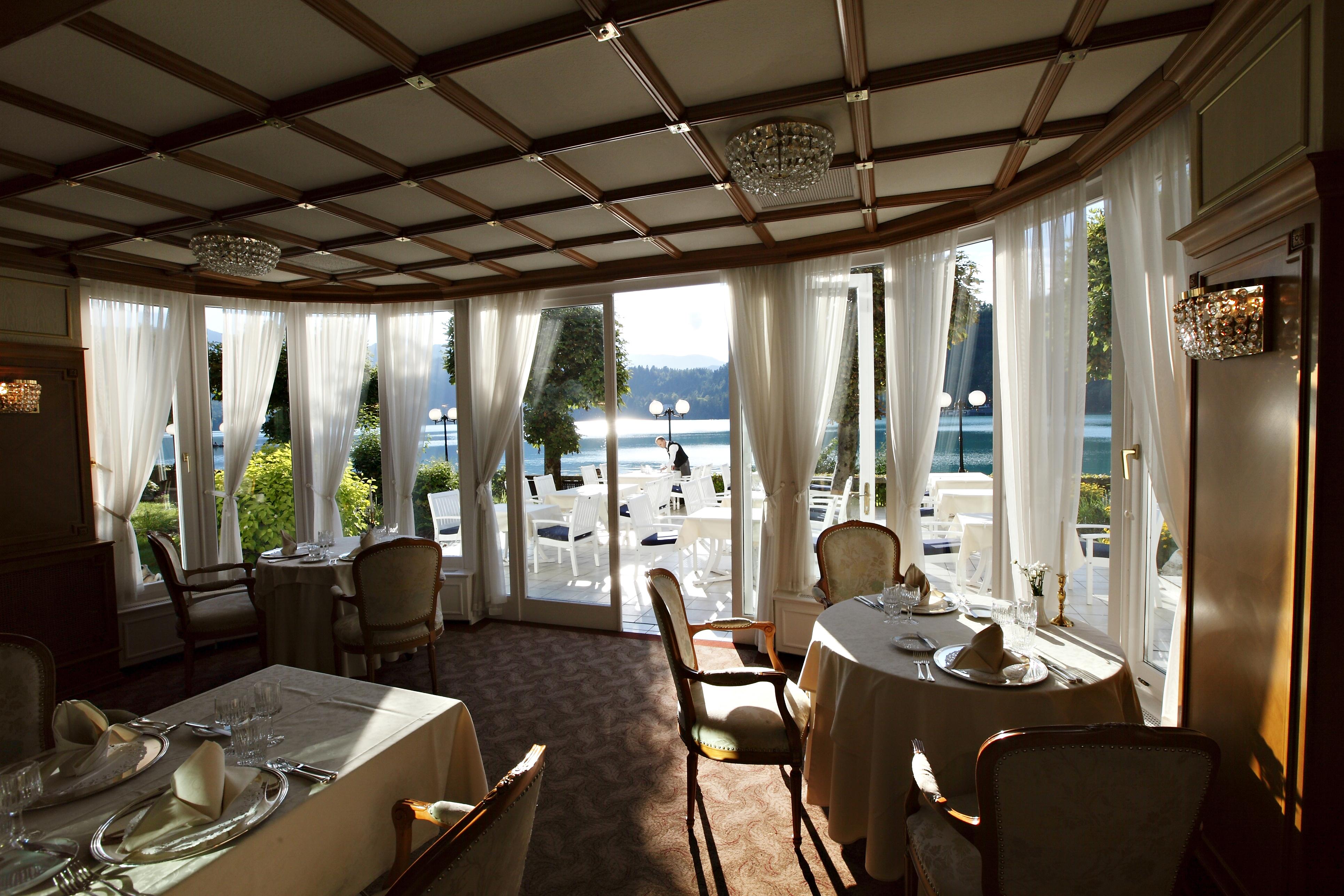 Grand Hotel Toplice - Small Luxury Hotels Of The World Блед Екстер'єр фото Restaurant